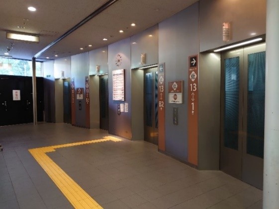 低層用エレベーター