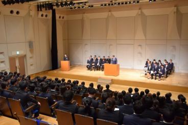 新規採用職員の様子