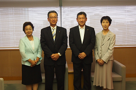 金沢市議会、文京区議会の正副議長
