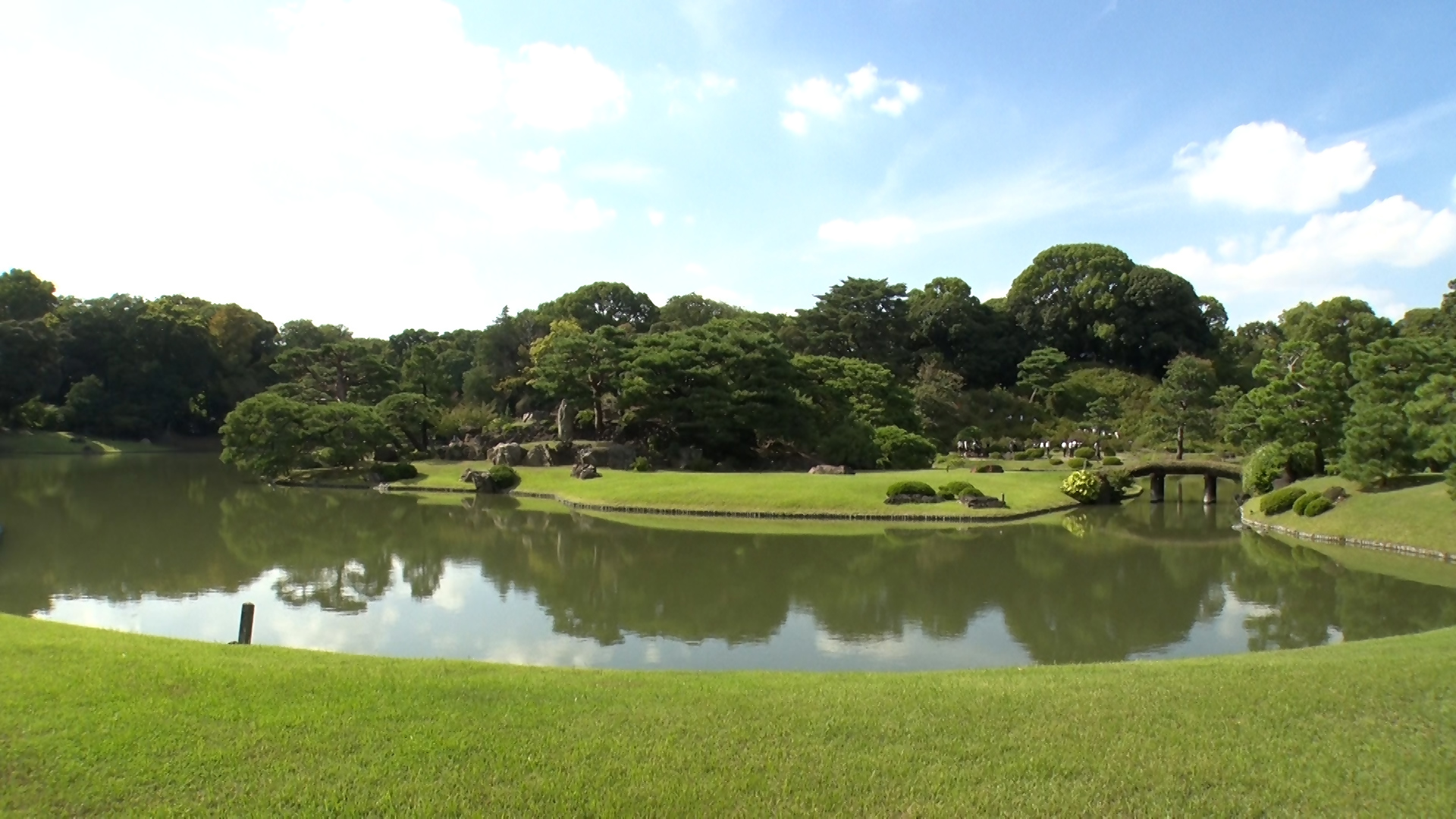 六義園